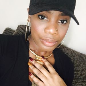 Meet your Posher, Dinah